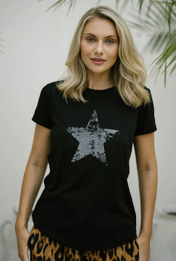 Sequin tee black w black star